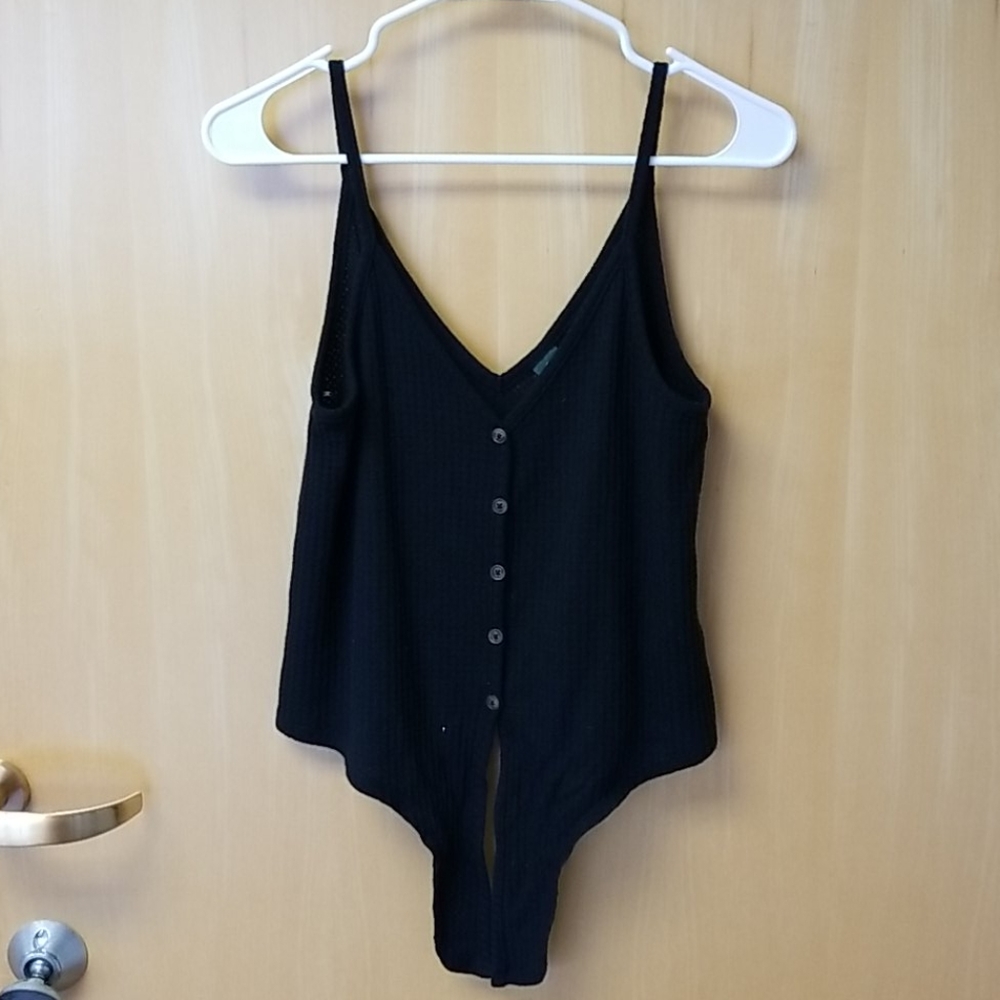 Black tie tank